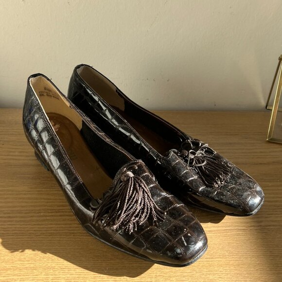 Vintage Leather Heels - Picture 1 of 5